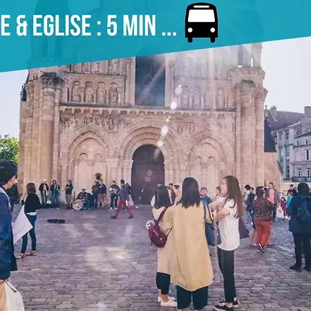 Les Glycines, T2 Near Downtown *