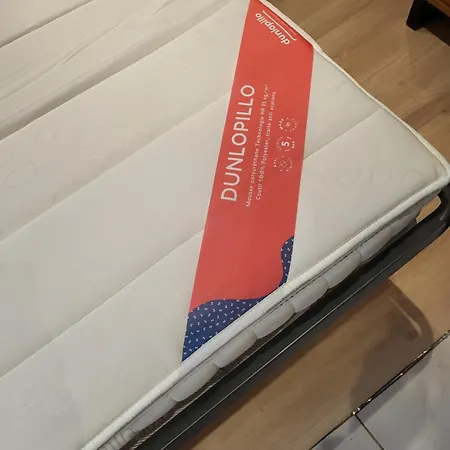 Les Glycines, T2 Near Downtown Daire Puvatya