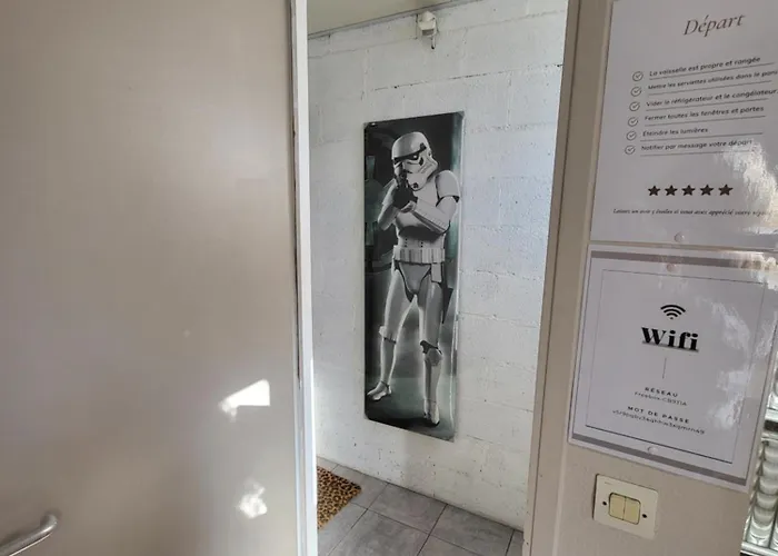 Les Glycines, T2 Near Downtown Poitiers